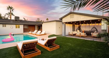 Old Town Scottsdale I Heated Pool I King Bed I 4 Bedroom