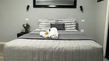 1 bedroom, iron/ironing board, free WiFi, bed sheets