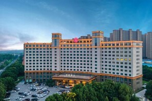Exterior - Rich Global Hotel (Li County)