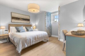 5 bedrooms, iron/ironing board, free WiFi, bed sheets - Historic Belmont House built in 1820 in beautiful West Cork. (Cork)
