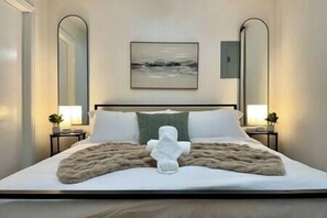 1 chambre, bureau, fer et planche à repasser, Wi-Fi