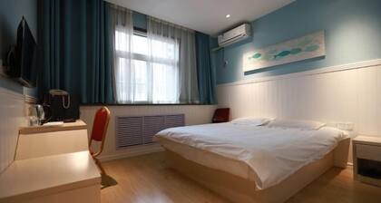 Fanke Hotel (Jinan Railway Station South Square Branch )