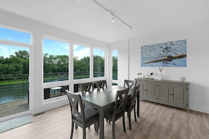 Condo, Multiple Beds (Turtle River Retreat) | Dining - Turtle River Retreat (Ottawa)