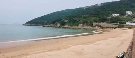 ชายหาด