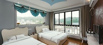 Shengsi Yihai House B & B