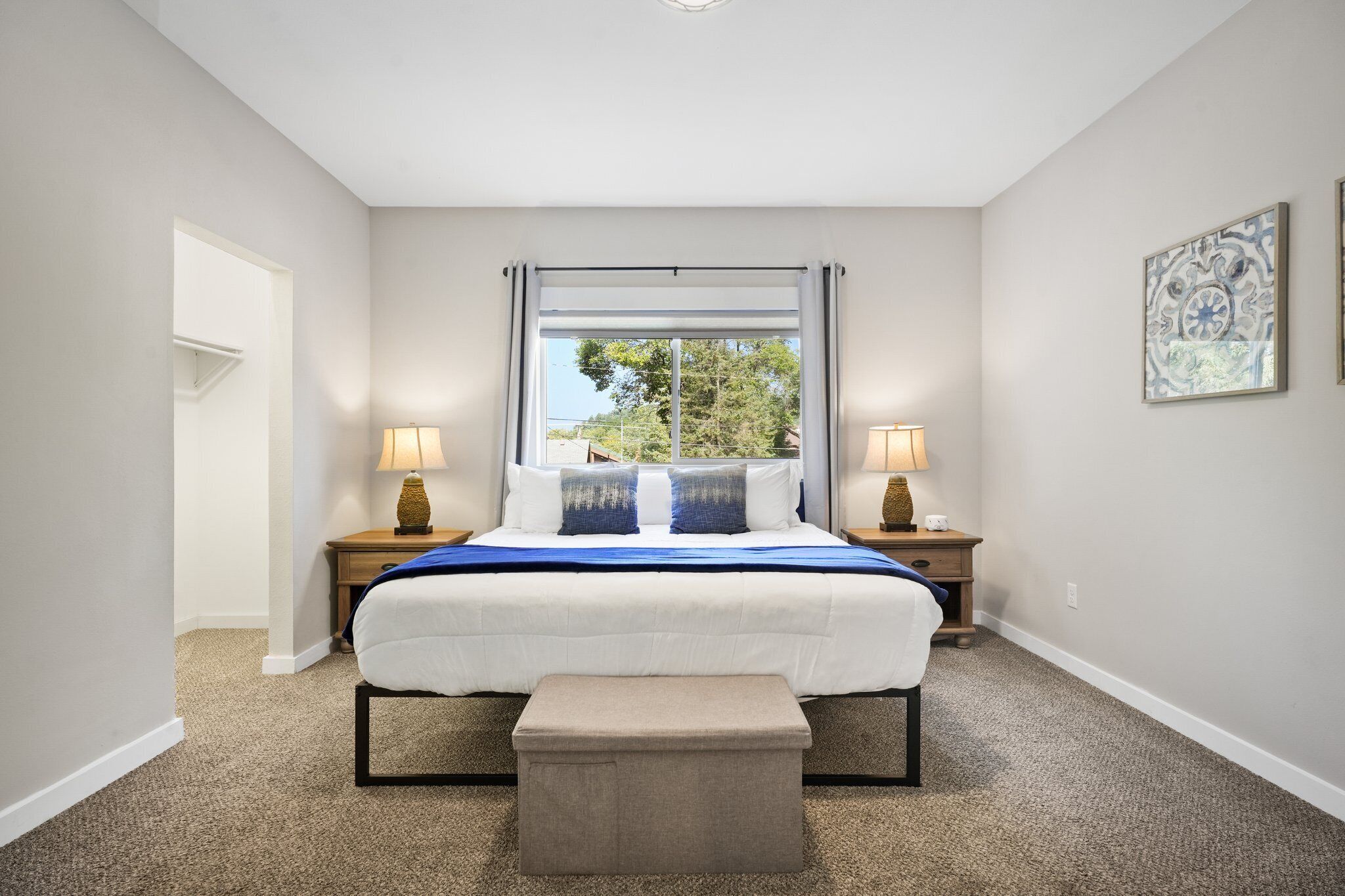 6 habitaciones, cuna de viaje, wifi y ropa de cama 