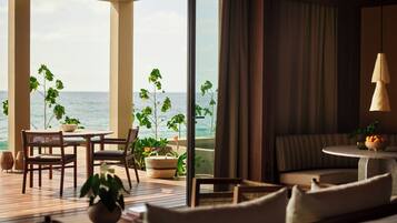 Ropa de cama de alta calidad y artículos del minibar gratis