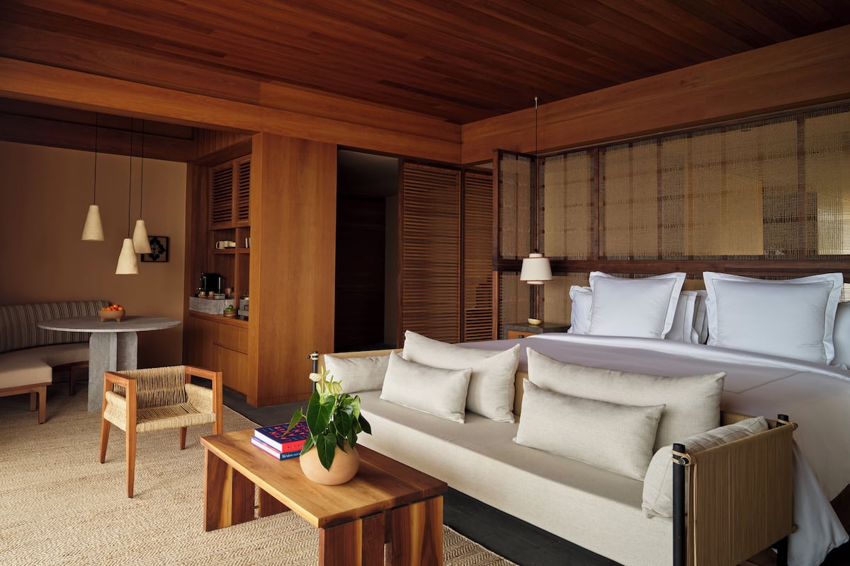 客房, 多張床, 海濱 (Canalan Villa) | 高級寢具、免費迷你吧物品、客房內保險箱、書桌