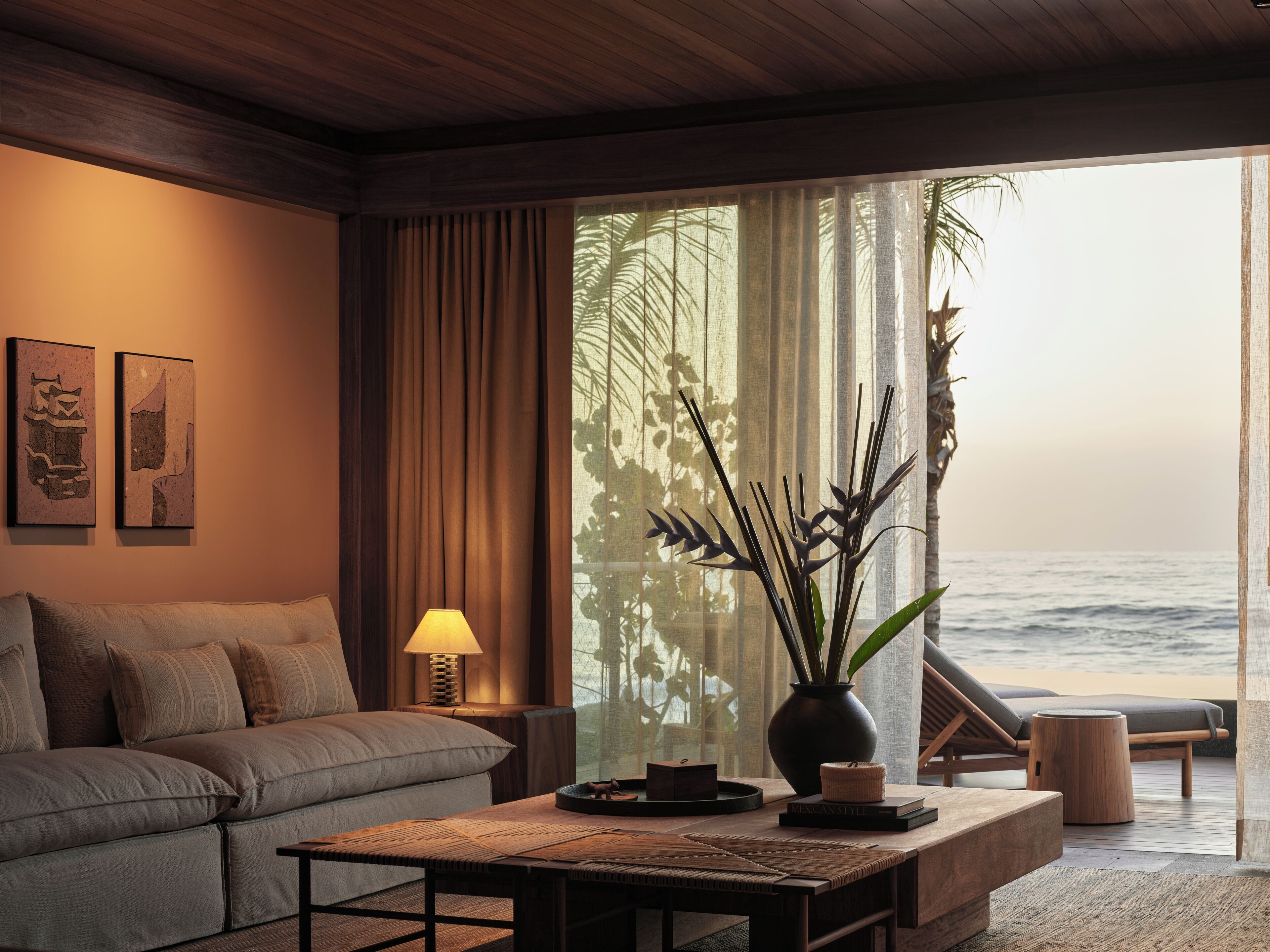 Premium bedding, free minibar items, in-room safe
