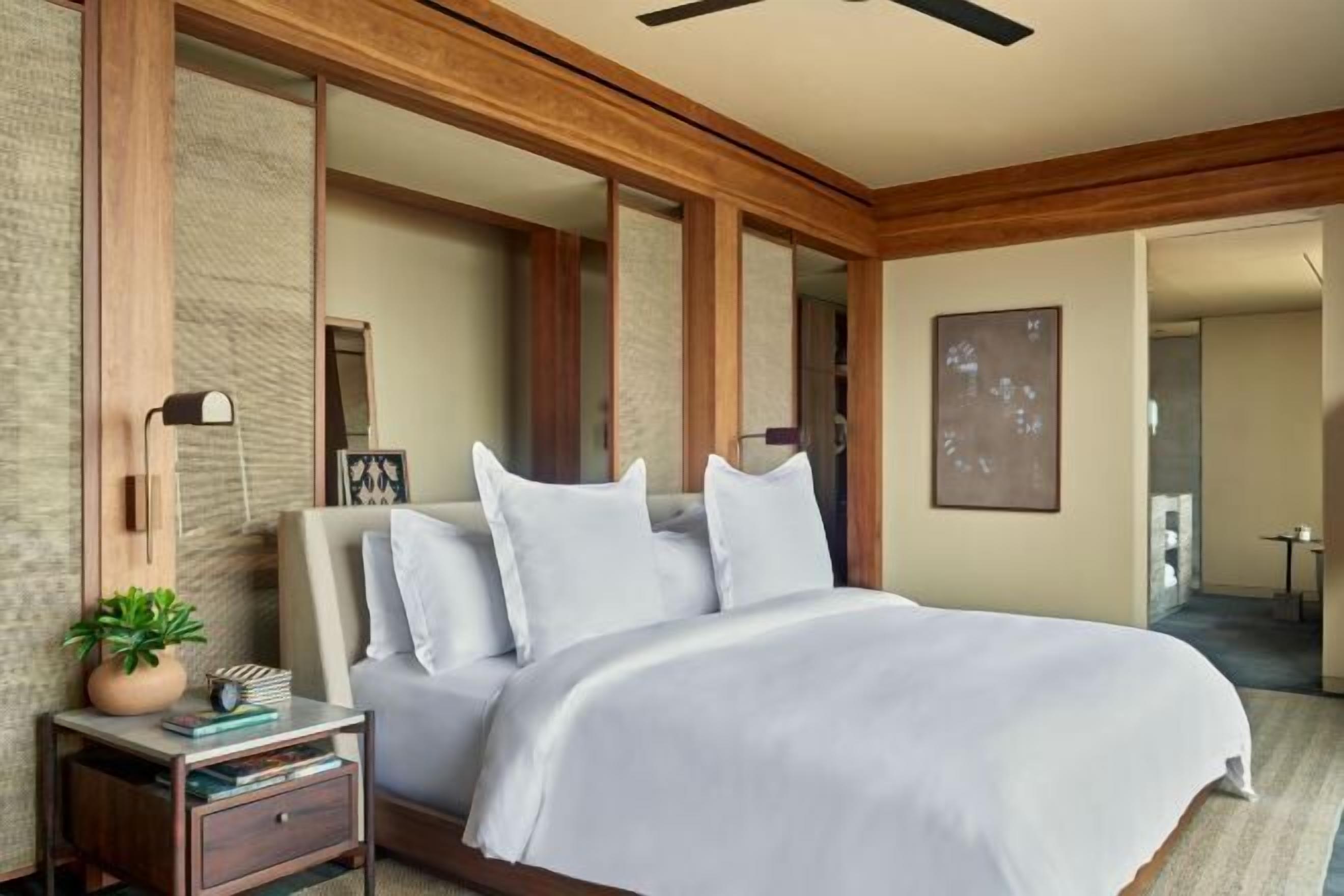 Premium bedding, free minibar items, in-room safe