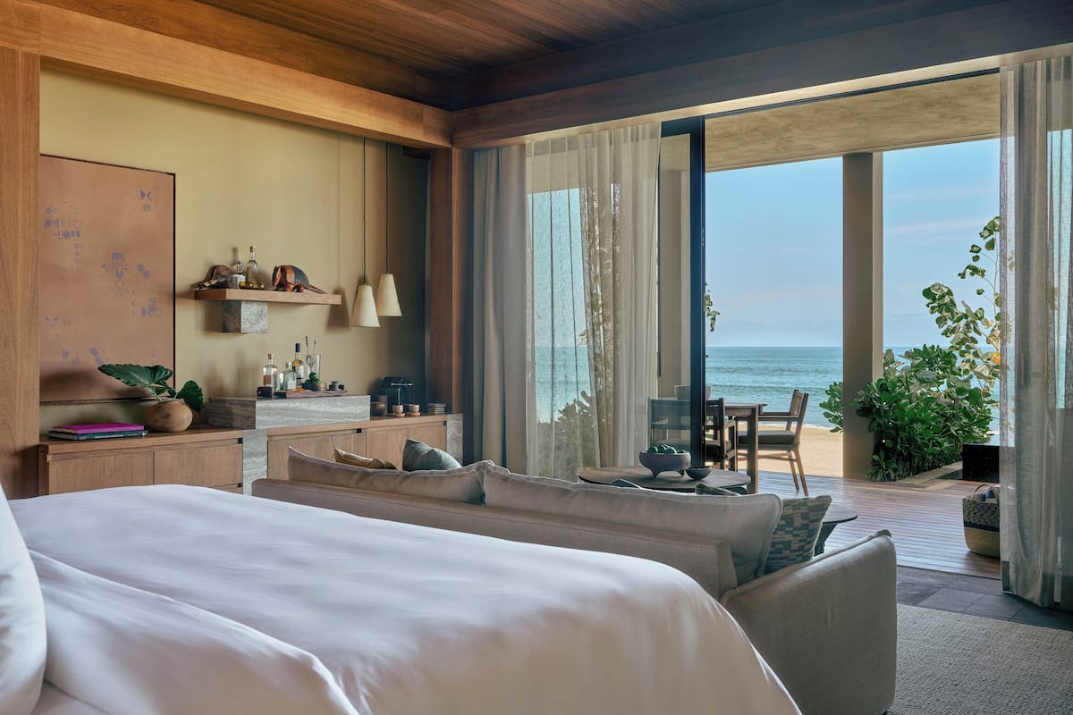 Premium bedding, free minibar items, in-room safe