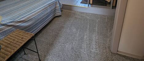 Iron/ironing board, travel crib, free WiFi, bed sheets