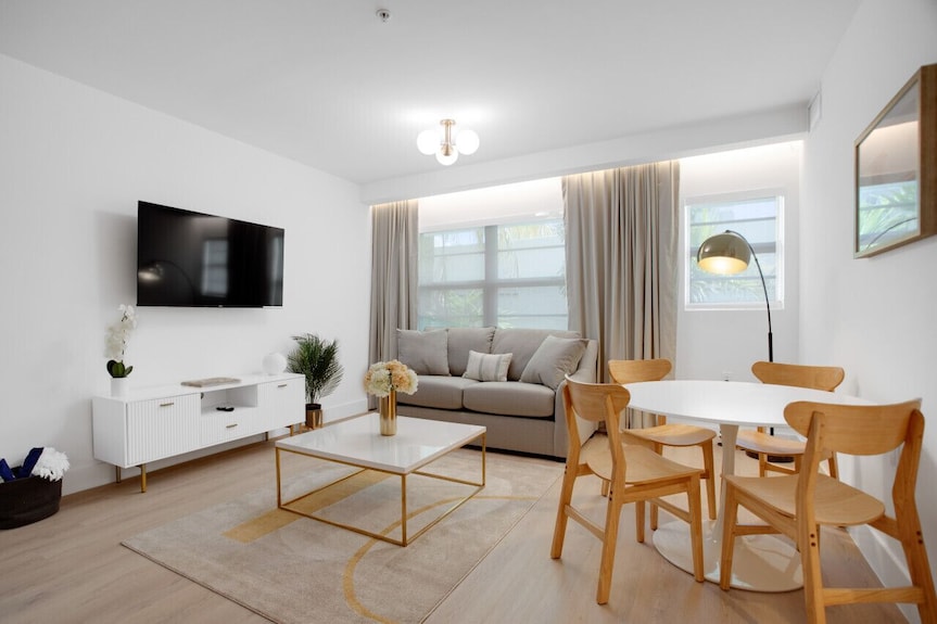 Vonder Miami Beach - Unit 16 - Miami Beach, FL