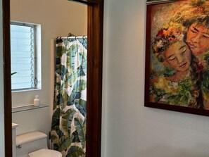 Hårføner og håndklær