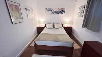 1 camera, Wi-Fi gratuito, lenzuola