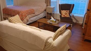 Strygejern/strygebræt, Wi-Fi, sengetøj