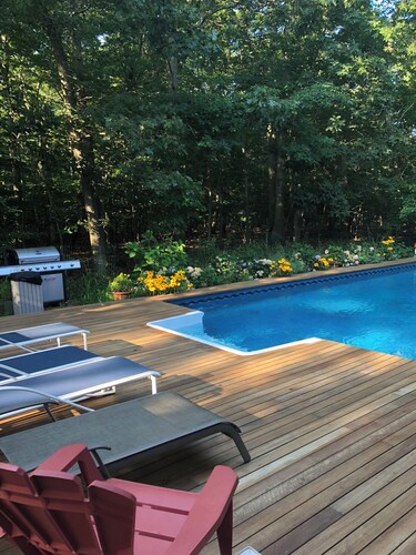 Cozy en-suite in beautiful East Hampton with AC, WiFi