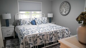 3 عدّة غرف نوم ومكواة/لوح كي وسرير سفر وواي فاي