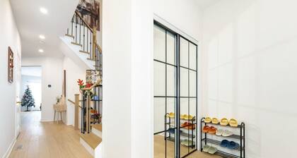 2B Basement | 20% OFF | 0 Cleaning Fee | Mins to Lake | Free Parking