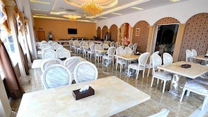 تناول الطعام