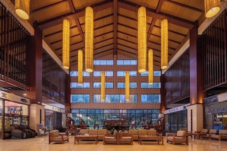 Interior. Wufeng International Hotel
