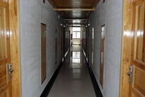 Interior - Tiantangzhai Mountain Movie Hotel (Jinzhai)