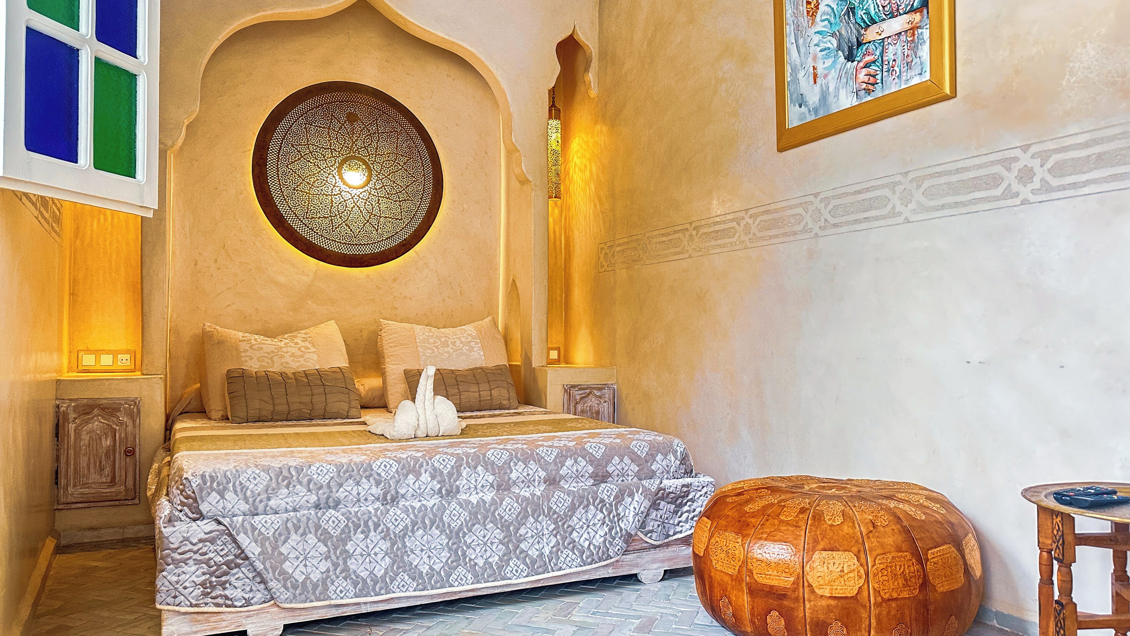 디럭스 더블룸, 킹사이즈침대 1개, 금연 | 무료 유아용 침대, 무료 WiFi, 침대 시트