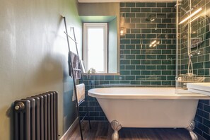 Casa, vista giardino | Bagno