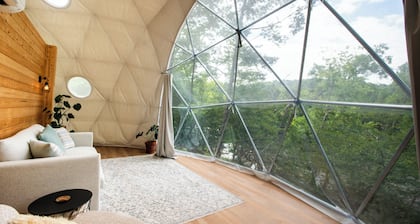 Cozy Glamping Dome on the Greenbrier River