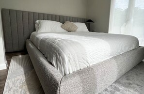 3 makuuhuonetta, silitysrauta/-lauta, Wi-Fi, vuodevaatteet