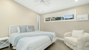 Fer et planche à repasser, draps fournis