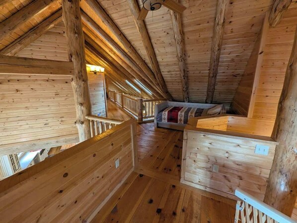 3 bedrooms, iron/ironing board, travel cot, free WiFi