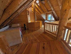 3 chambres, fer et planche à repasser, lit parapluie, Wi-Fi gratuit