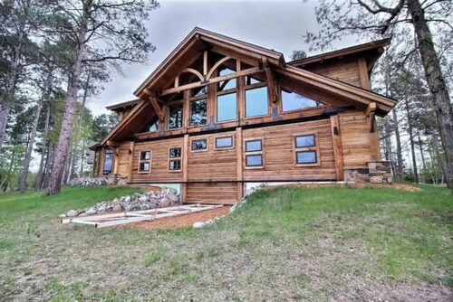 Loft Guest House w/ Private Dock & River Views