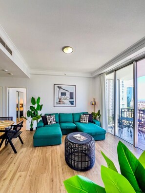 Televisio, työhuone