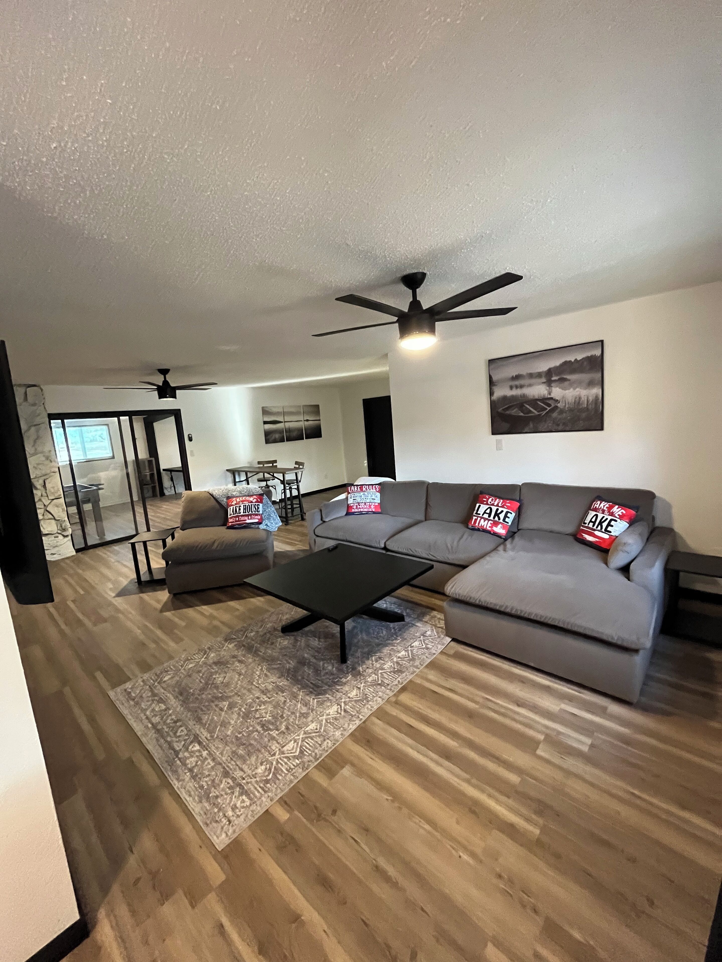 4-bedroom Riverside Retreat At Navajo Dam.