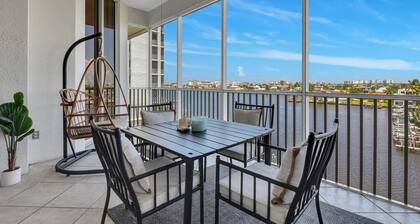 Windward at Regatta - Modern vacation destination!