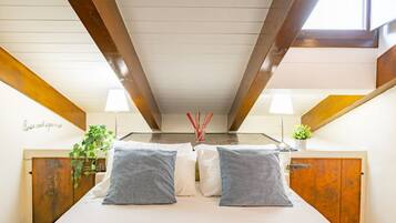 1 camera, ferro/asse da stiro, Wi-Fi, lenzuola