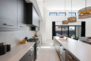 Fridge, microwave, oven, stovetop - Solstice Retreat - Heated Pools - 2 Homes (Scottsdale)
