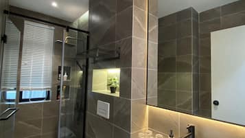 Economy Townhome, Resort View | Bathroom