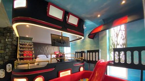 CRUISE THEME