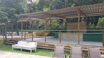 BBQ/picnic area