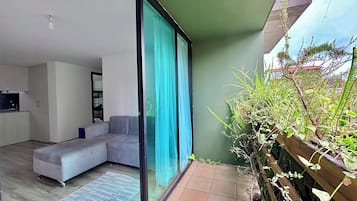 Apartment, 2 Bedrooms, Balcony | Living area