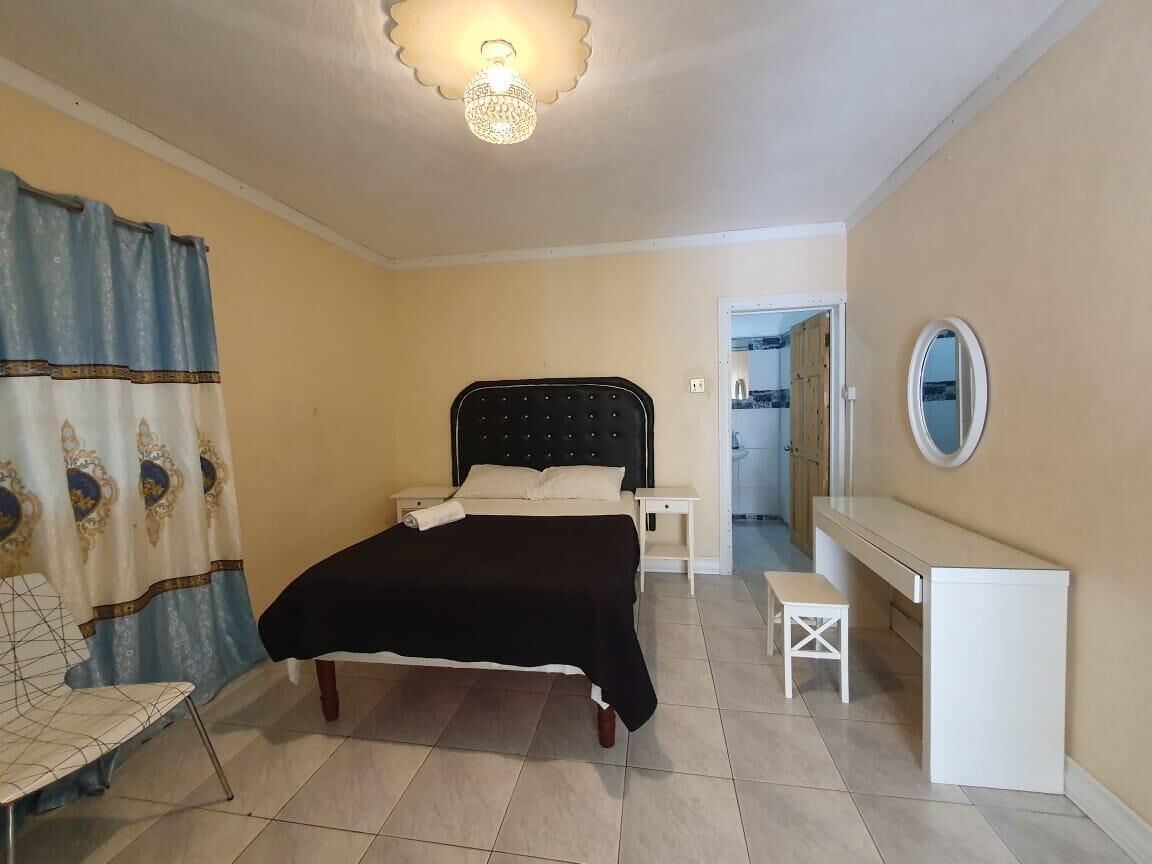 7 bedrooms, iron/ironing board, WiFi, bed sheets
