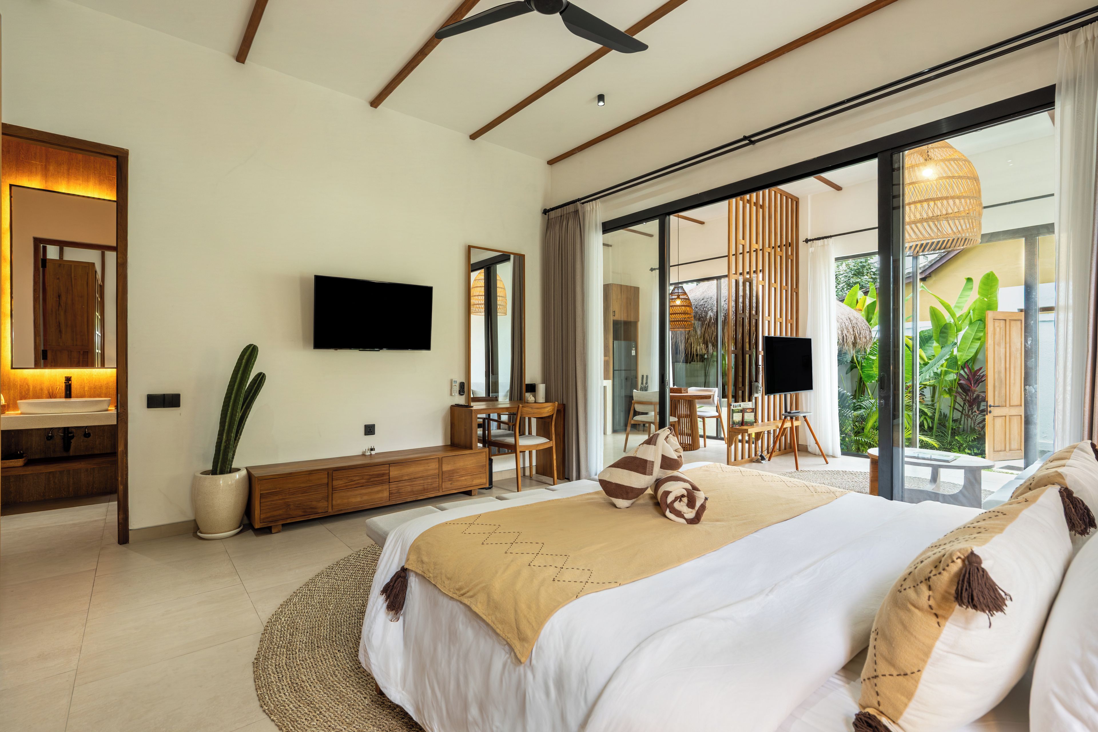 Villa, 1 Bedroom, Private Pool | 1 bedroom, in-room safe, desk, laptop workspace