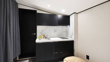 Comfort Room | Living area