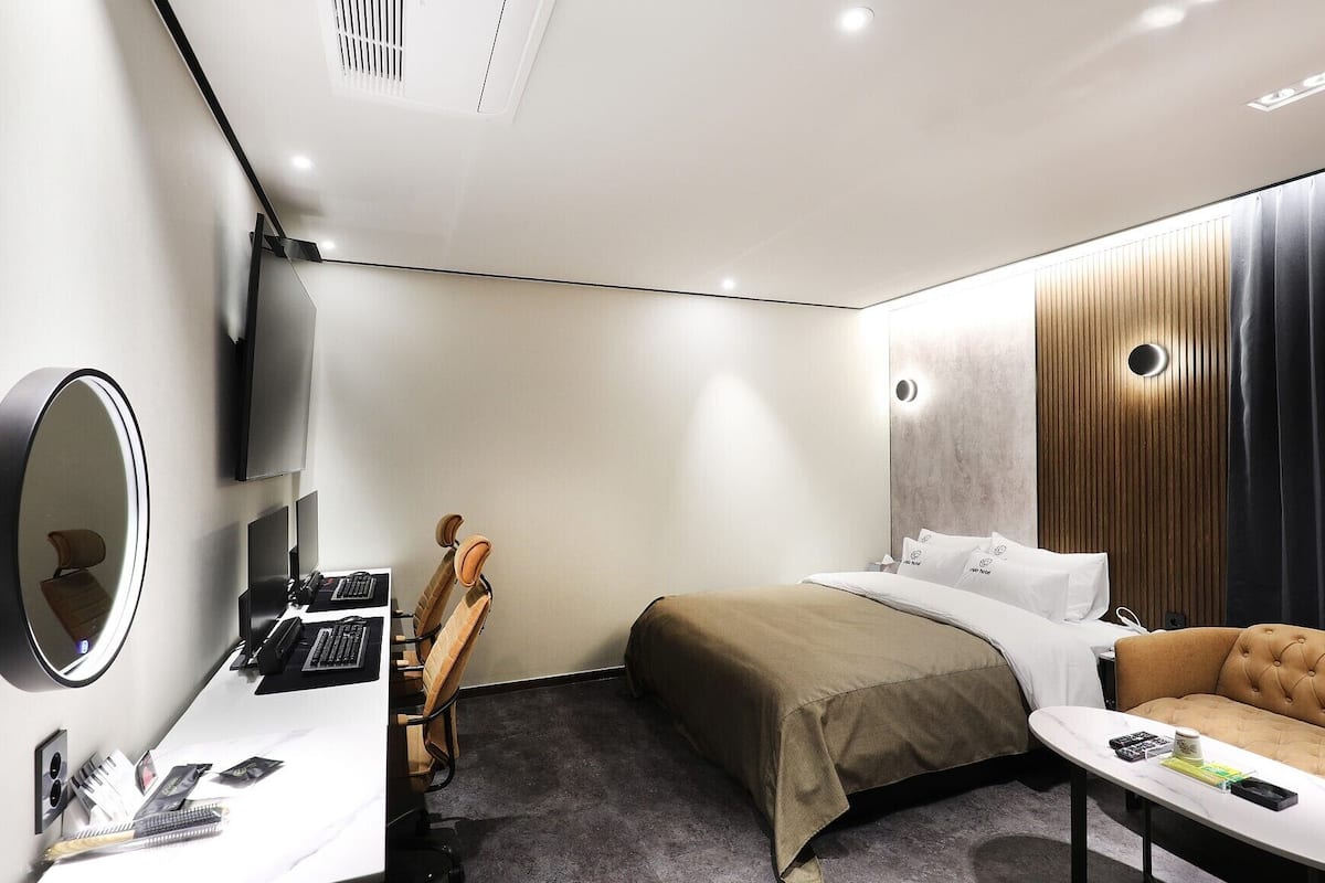 Habitación Deluxe | Escritorio, espacio para trabajar con un portátil, wifi gratis