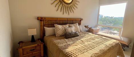 2 makuuhuonetta, silitysrauta/-lauta, Wi-Fi, vuodevaatteet