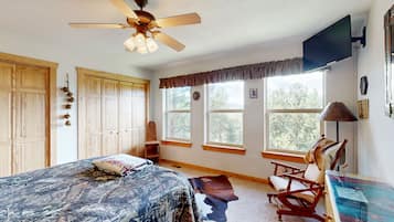 3 bedrooms, WiFi, bed sheets