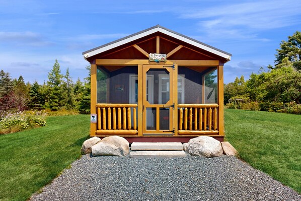 Exterior detail - Cozy Cabin with Ocean and Mountain Views, Free Internet (Sullivan)